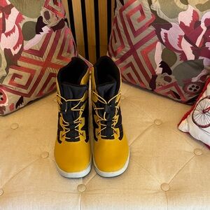 Merrell Yellow and Black Rain & Snow Boots